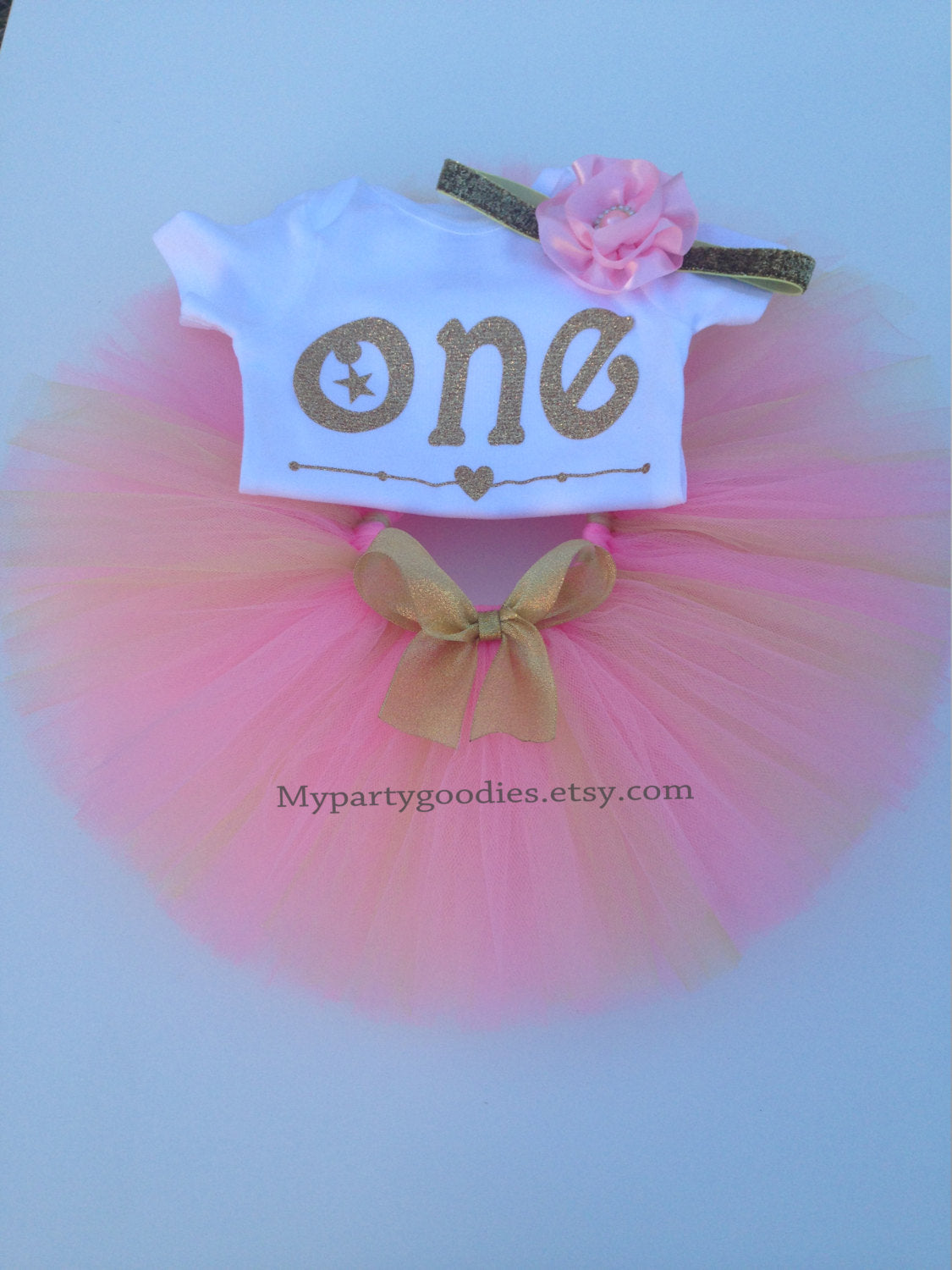 First Gold birthday outfit, Pink and gold tutu, First birthday tutu, gold and pink outfit.